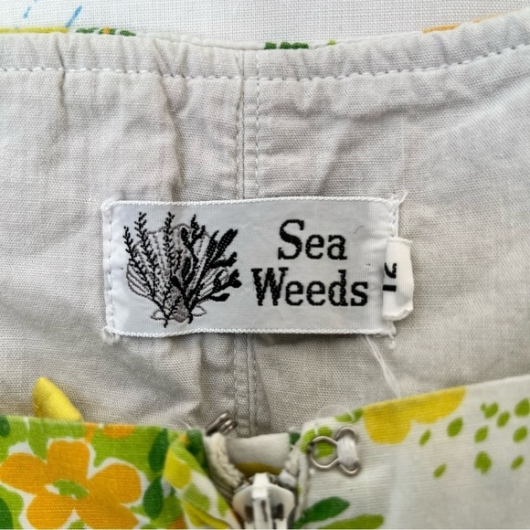 VINTAGE mcm 60s 70s floral playsuit extra small small green yellow orange - Picture 9 of 10